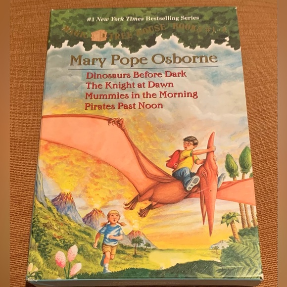 Random House Accents Magic Tree House Boxed Set Paperback Book